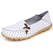 Merkmak Women's Shoes Fashion Breathable Loafer Dress Footwear Big Size Hole Design Female Flats Moccasin Sapatos Free Shipping